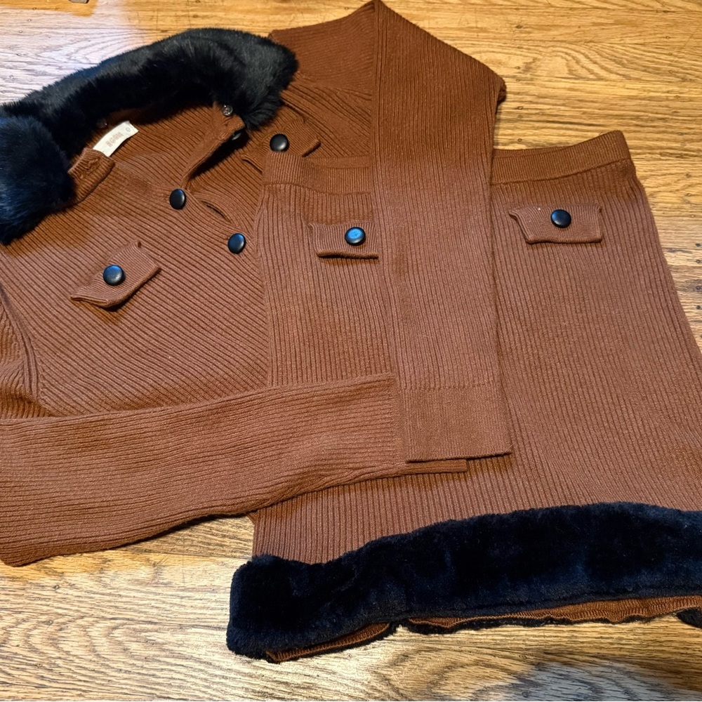 Elegant Brown Skirt Set with Black Fur Trim